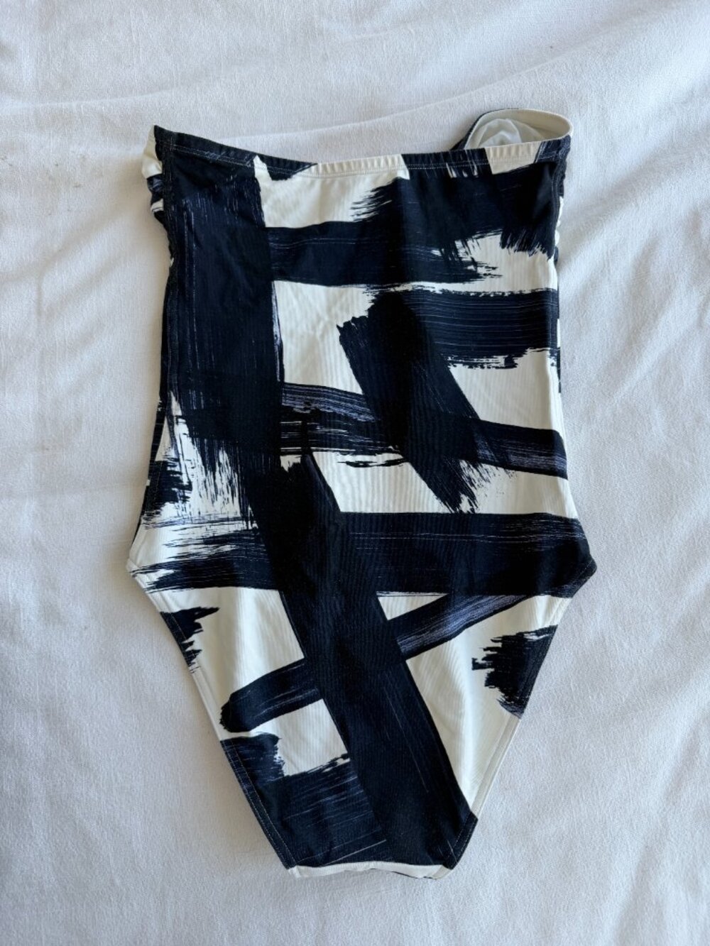 Eres Cassiope Bandeau One-Piece Swimsuit - Picture 4 of 11